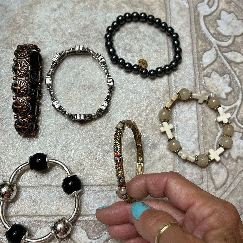 Bracelets - Picture 2 of 2